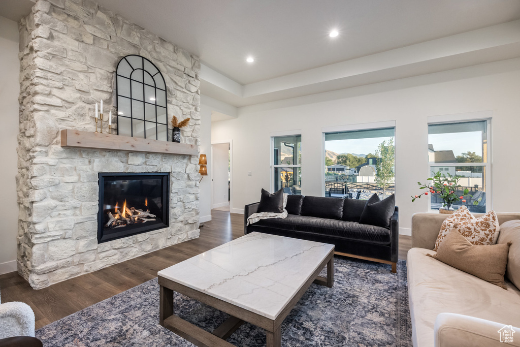 1662 E CLUFF LN Lake Point, UT 84074