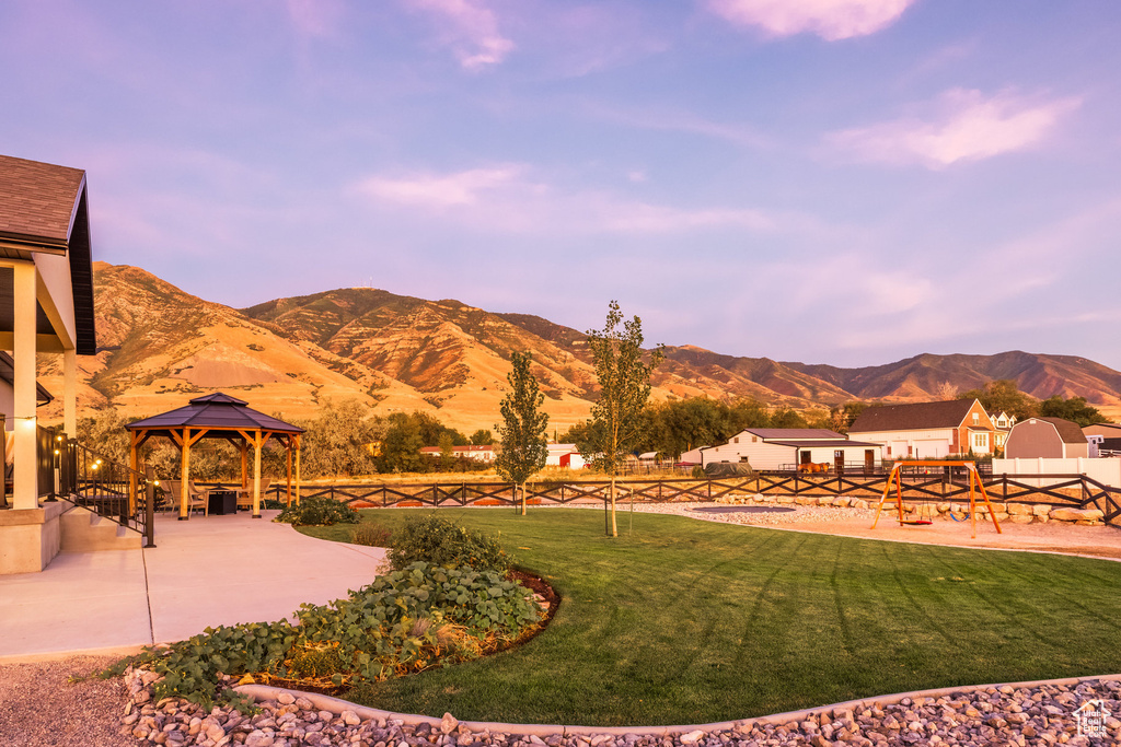 1662 E CLUFF LN Lake Point, UT 84074