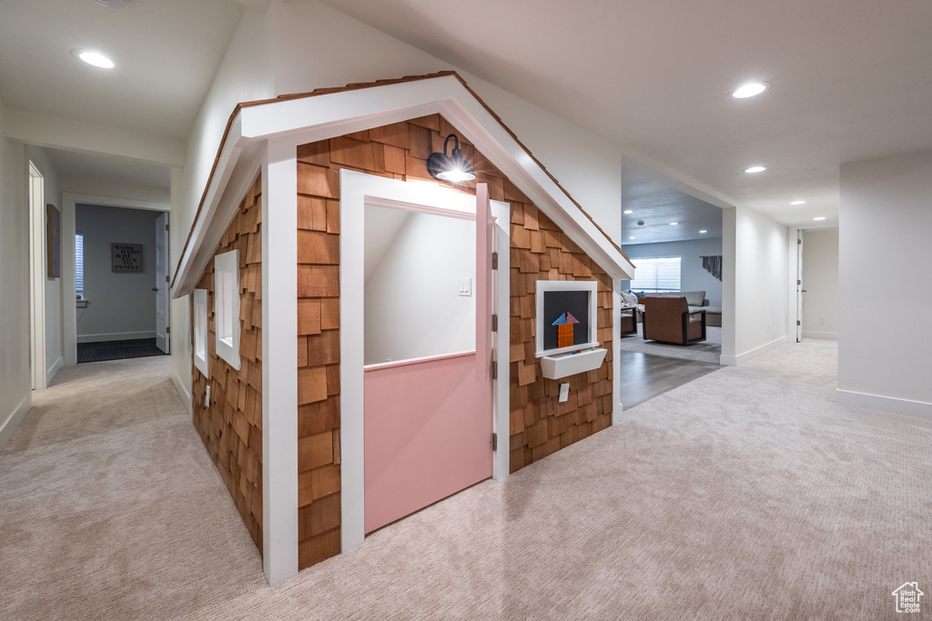1662 E CLUFF LN Lake Point, UT 84074