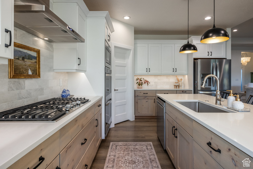 1662 E CLUFF LN Lake Point, UT 84074