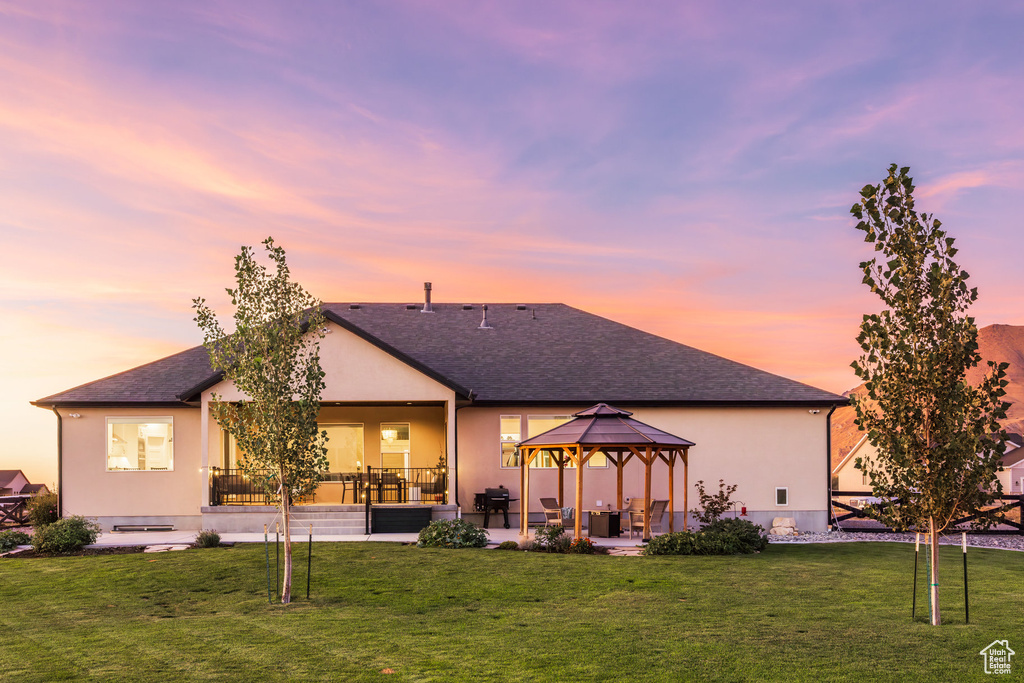 1662 E CLUFF LN Lake Point, UT 84074