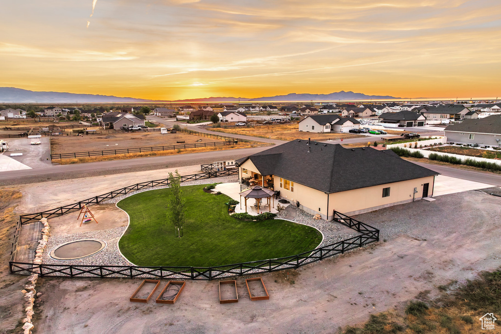 1662 E CLUFF LN Lake Point, UT 84074