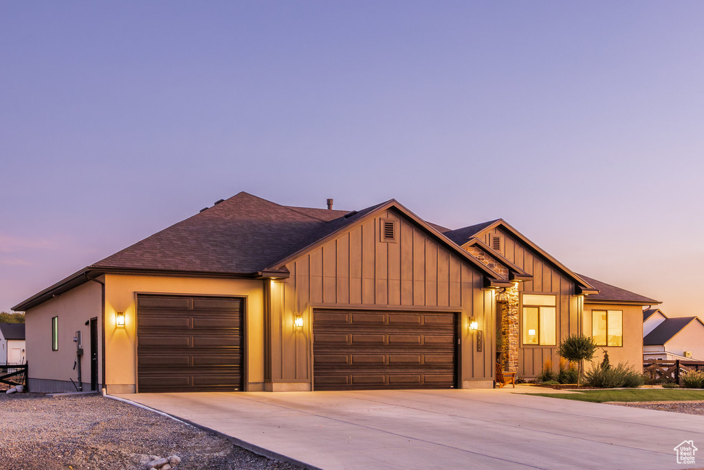 1662 E CLUFF LN Lake Point, UT 84074