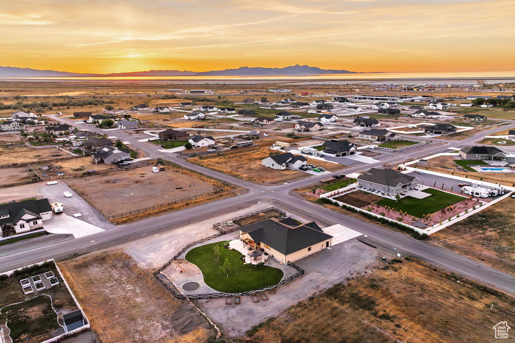 1662 E CLUFF LN Lake Point, UT 84074