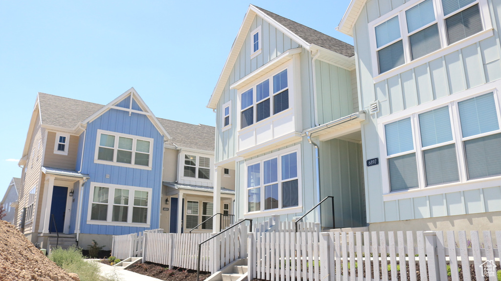 Photo 2 for MLS #2104927 at 6893 W South Jordan Pkwy #328