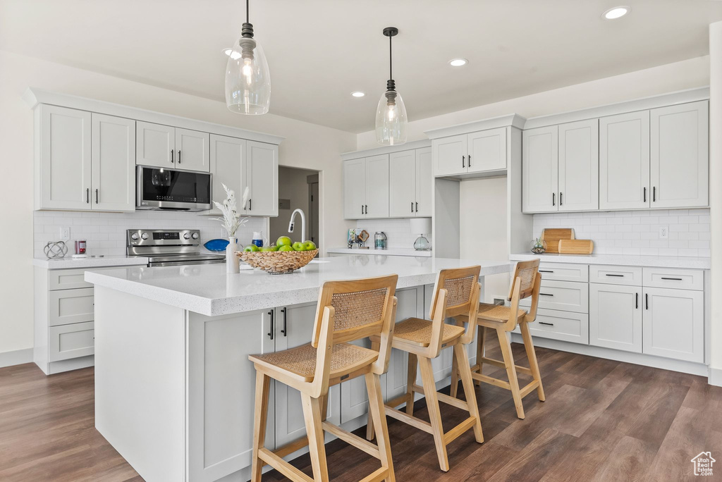 Photo 8 for MLS #2104931 at 3604 S Macy Ln
