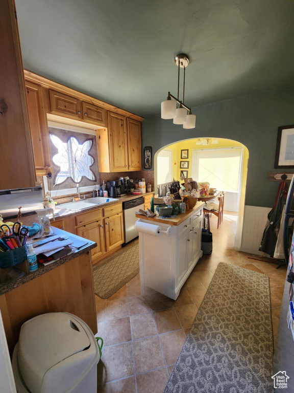 Photo 10 for MLS #2104935 at 123 S 7th St