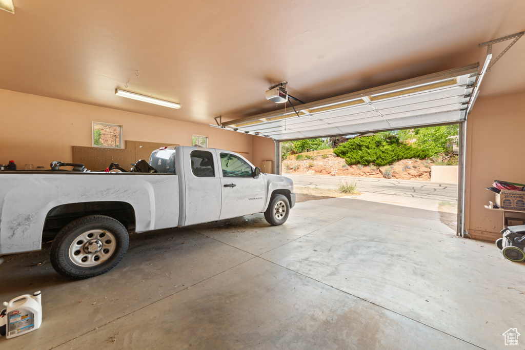 Photo 45 for MLS #2104942 at 820 Locust Ln