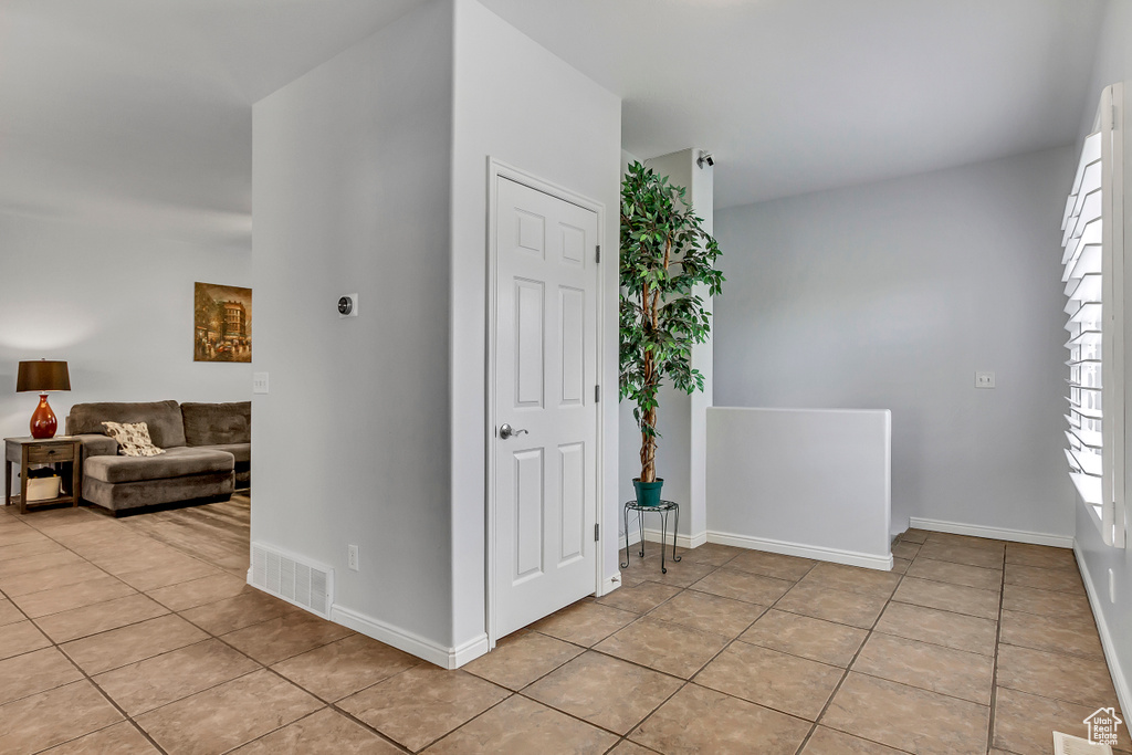 Photo 5 for MLS #2104945 at 5228 W Ranches Loop Rd