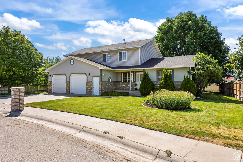 Photo 2 for MLS #2104946 at 596 Eagle Dr