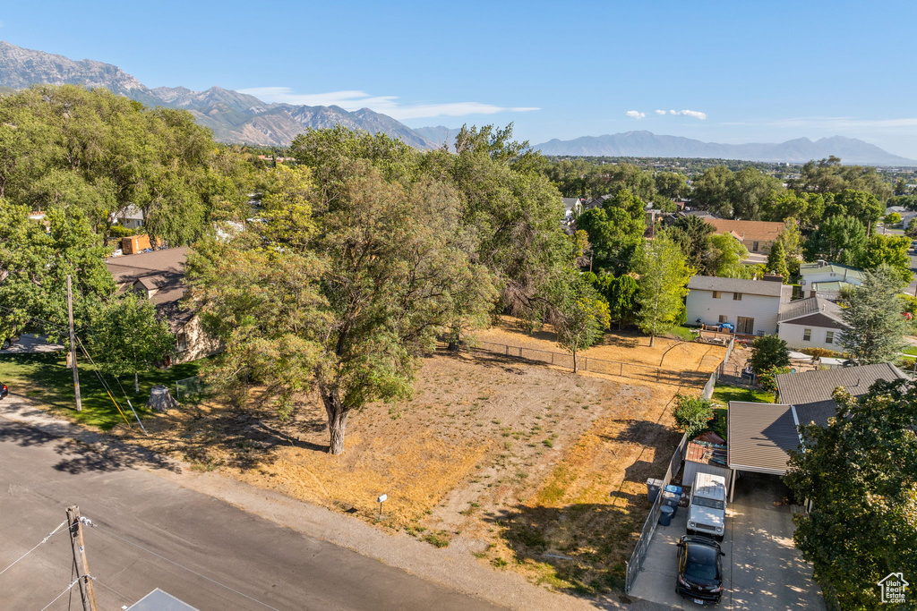 612 E 100 N Pleasant Grove, UT 84062