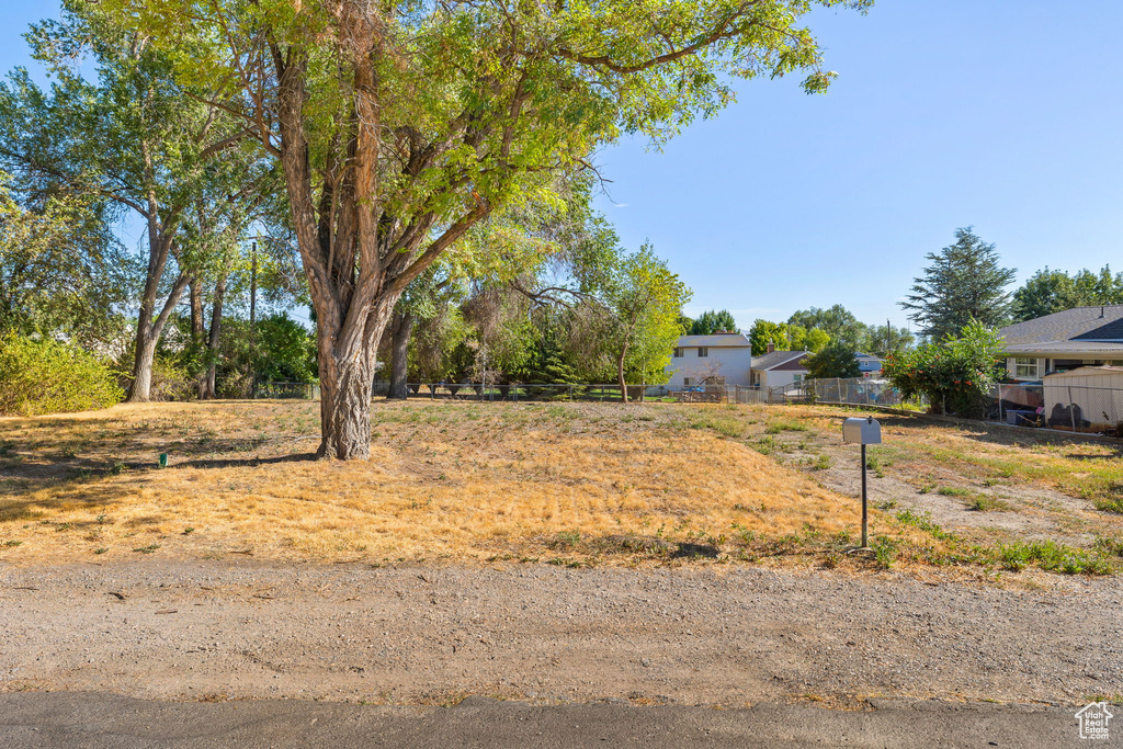 612 E 100 N Pleasant Grove, UT 84062