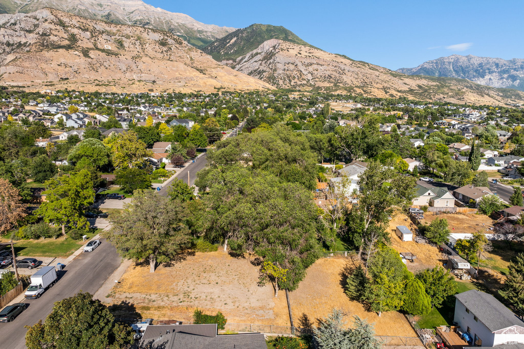 612 E 100 N Pleasant Grove, UT 84062