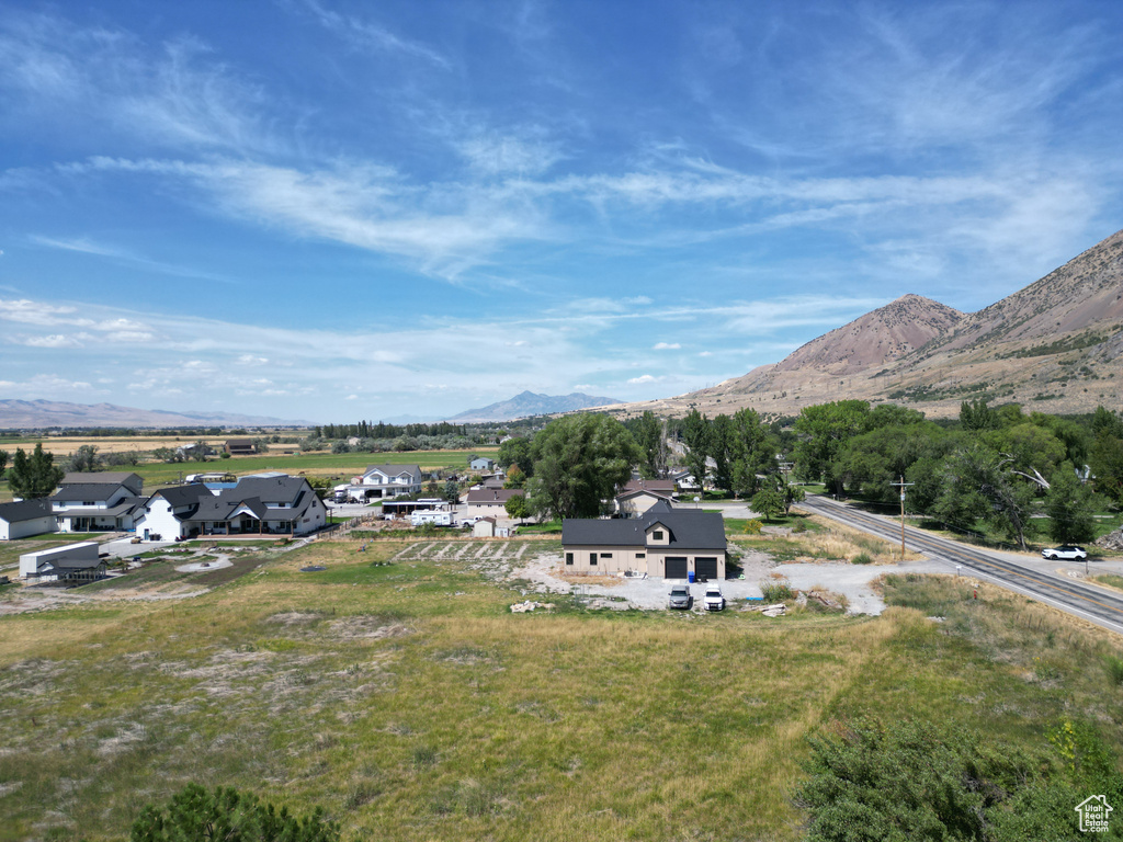 10135 N HIGHWAY 38 Deweyville, UT 84309