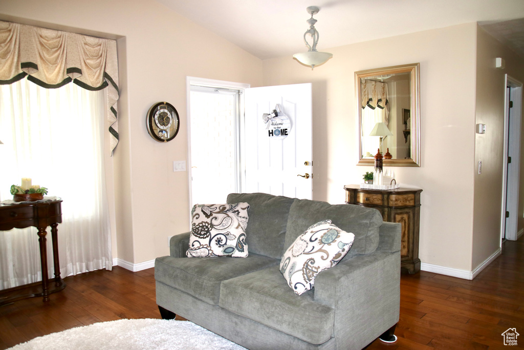 Photo 5 for MLS #2104968 at 1194 N 690 East