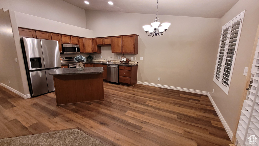 Photo 6 for MLS #2104976 at 383 E 1900 North