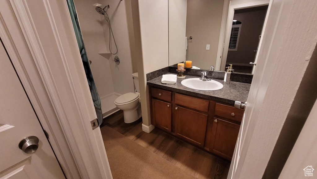 Photo 19 for MLS #2104976 at 383 E 1900 North