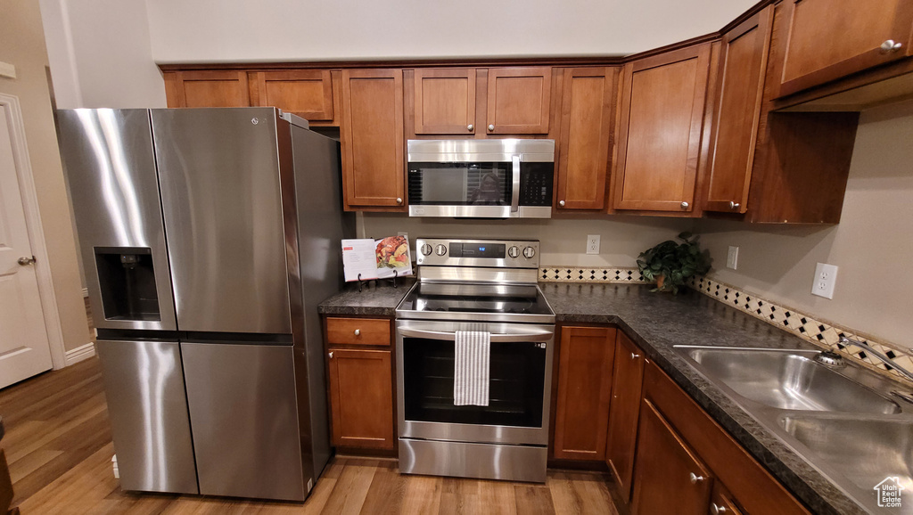 Photo 8 for MLS #2104976 at 383 E 1900 North