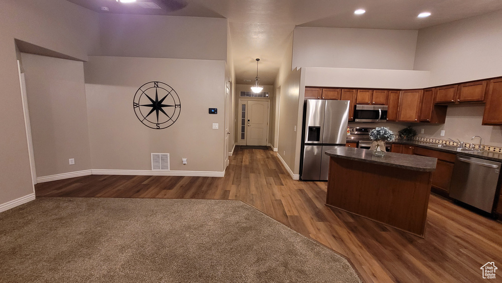 Photo 5 for MLS #2104976 at 383 E 1900 North