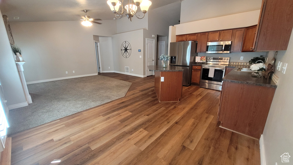 Photo 11 for MLS #2104976 at 383 E 1900 North