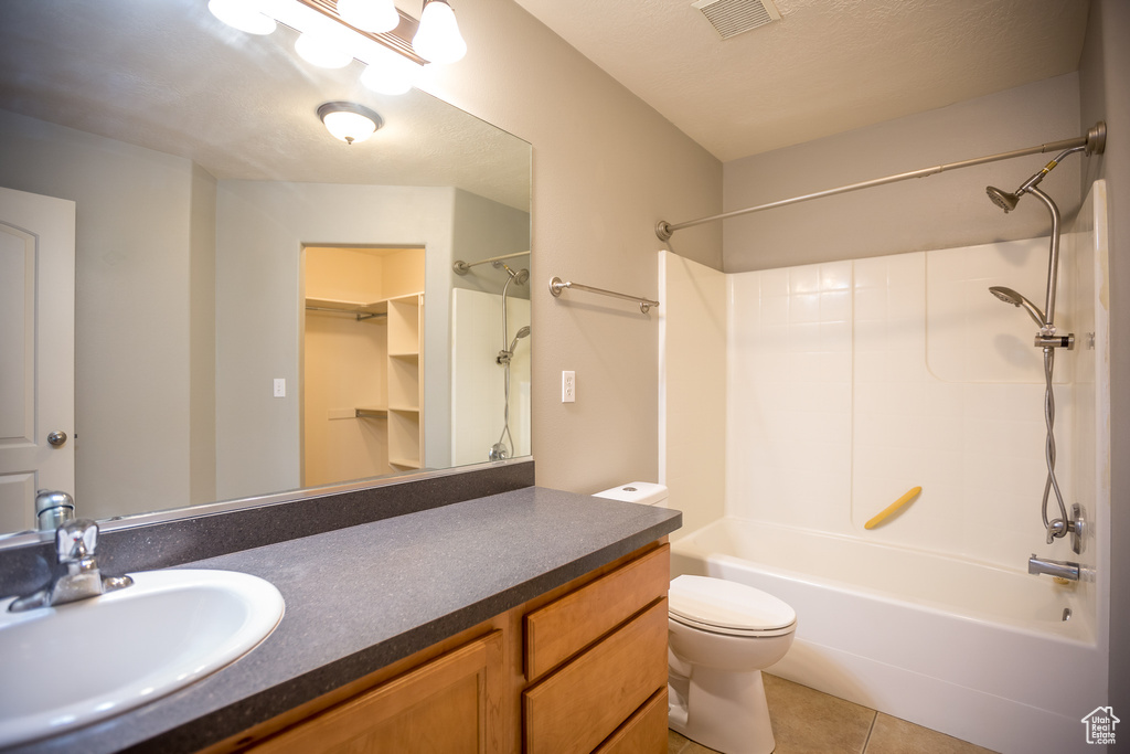 Photo 18 for MLS #2104998 at 251 E Sunshine Dr