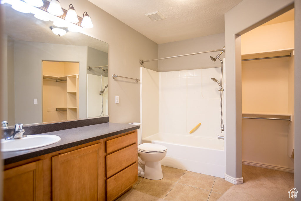 Photo 14 for MLS #2104998 at 251 E Sunshine Dr