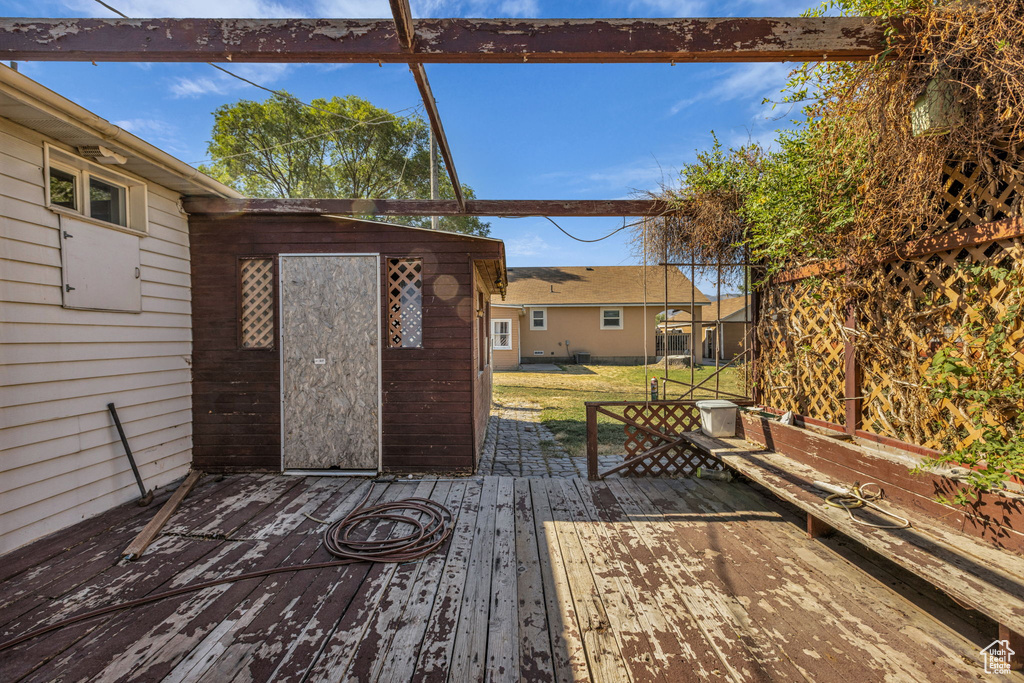 Photo 29 for MLS #2105007 at 866 S 2300 West