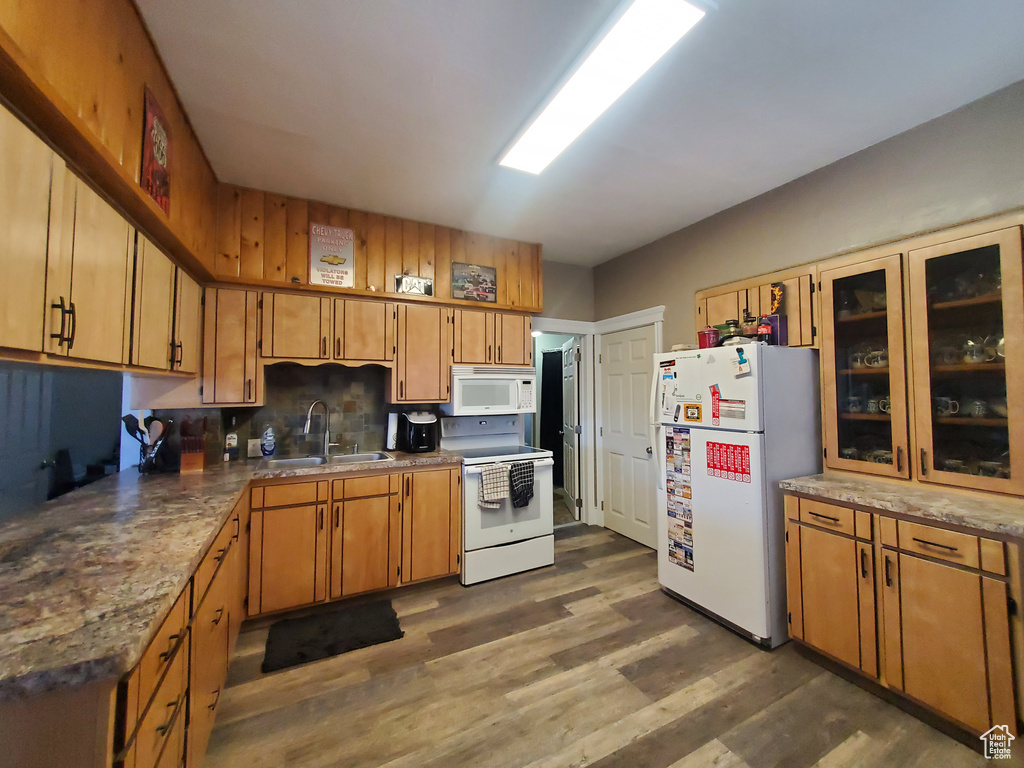 Photo 5 for MLS #2105014 at 666 Grant St