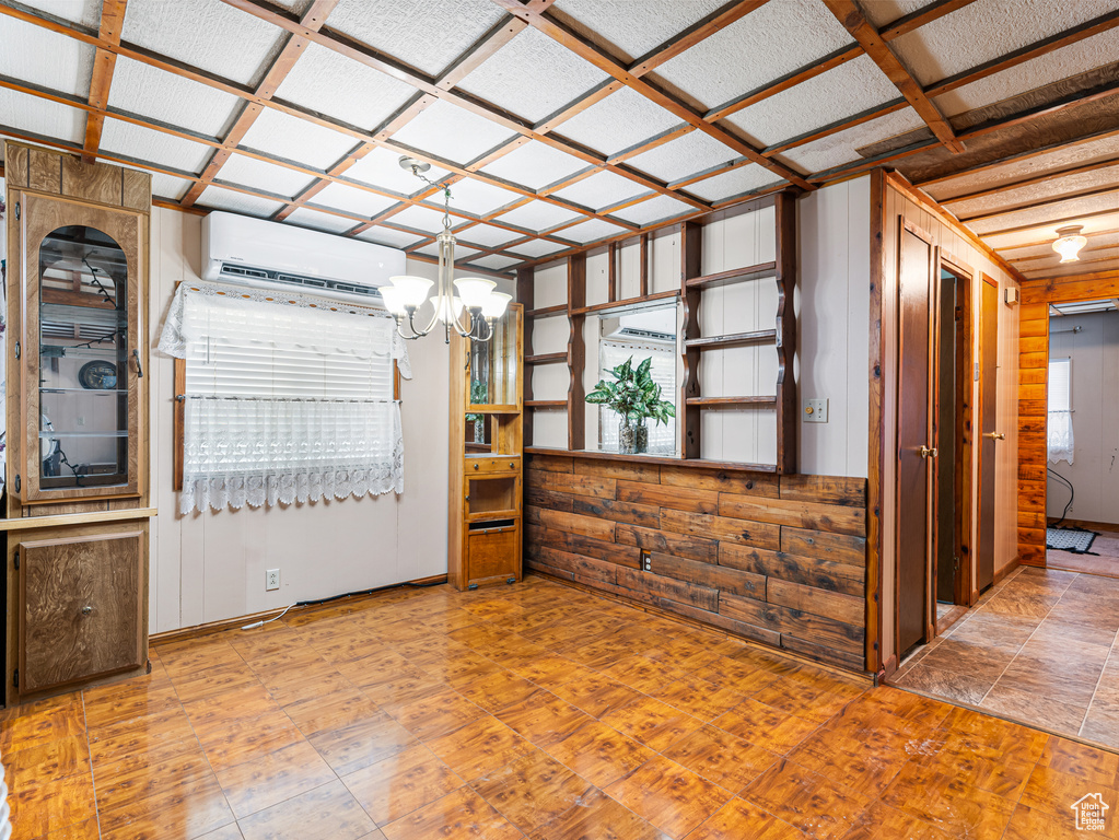 Photo 9 for MLS #2105025 at 1040 W Center St