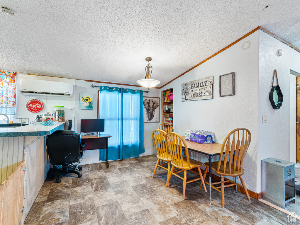 Photo 25 for MLS #2105025 at 1040 W Center St