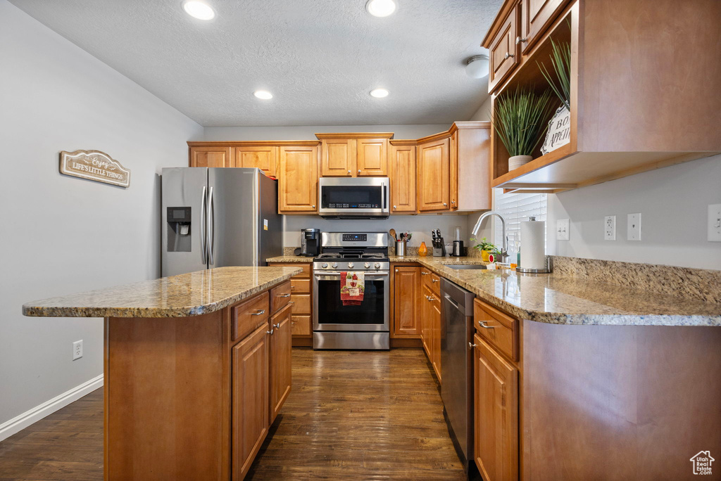 9525 S FAIRWAY VIEW DR Sandy, UT 84070
