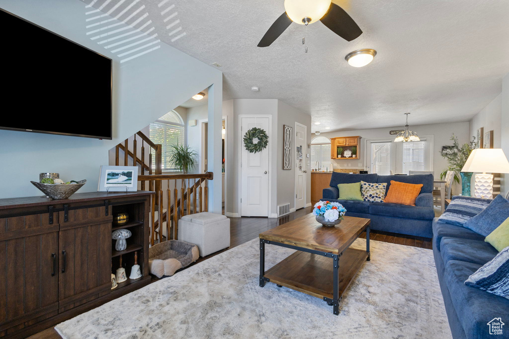 9525 S FAIRWAY VIEW DR Sandy, UT 84070