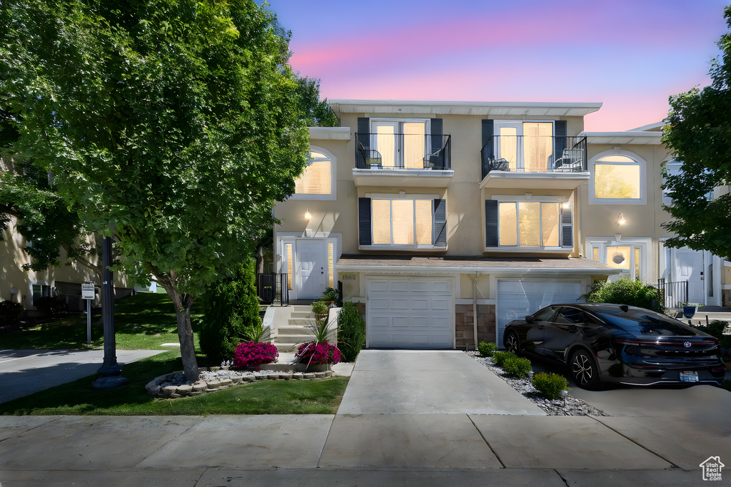 9525 S FAIRWAY VIEW DR Sandy, UT 84070