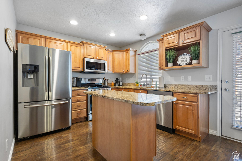 9525 S FAIRWAY VIEW DR Sandy, UT 84070