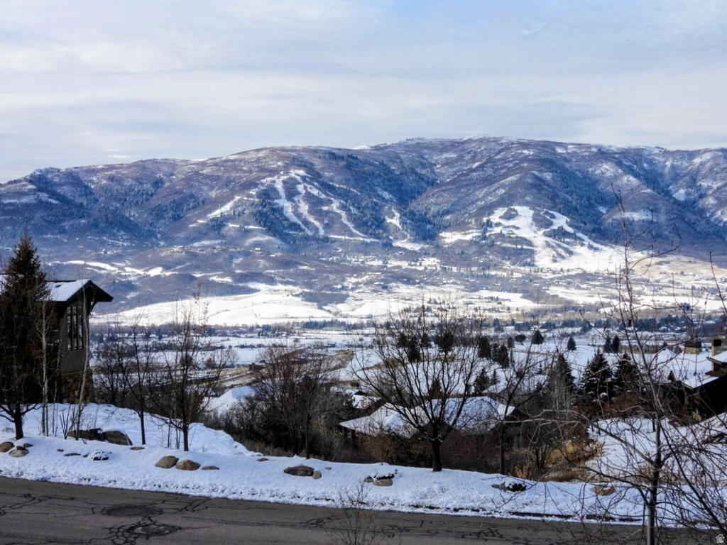 5652 E PORCUPINE RIDGE DR Eden, UT 84310