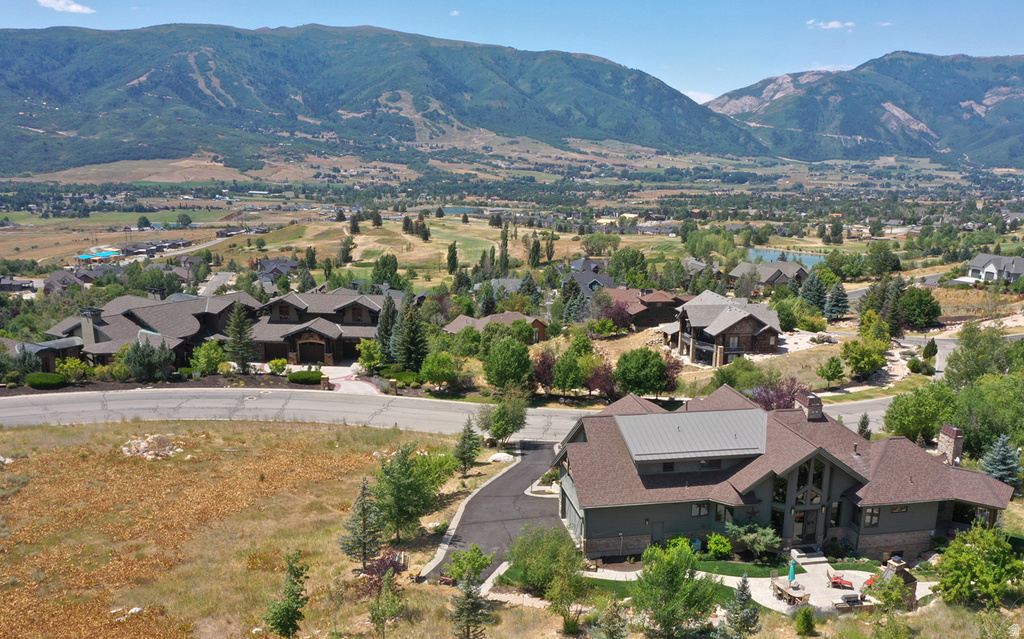 5674  PORCUPINE DR Eden, UT 84310