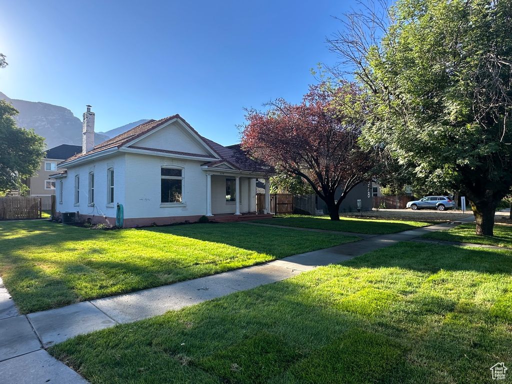 Photo 4 for MLS #2105034 at 394 N 300 East