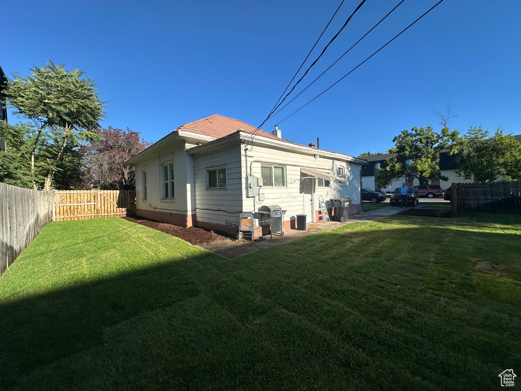 Photo 10 for MLS #2105034 at 394 N 300 East