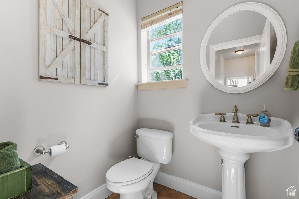 1873 W 75 S Kaysville, UT 84037