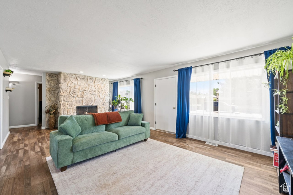 Photo 3 for MLS #2105047 at 4036 W 4990 South