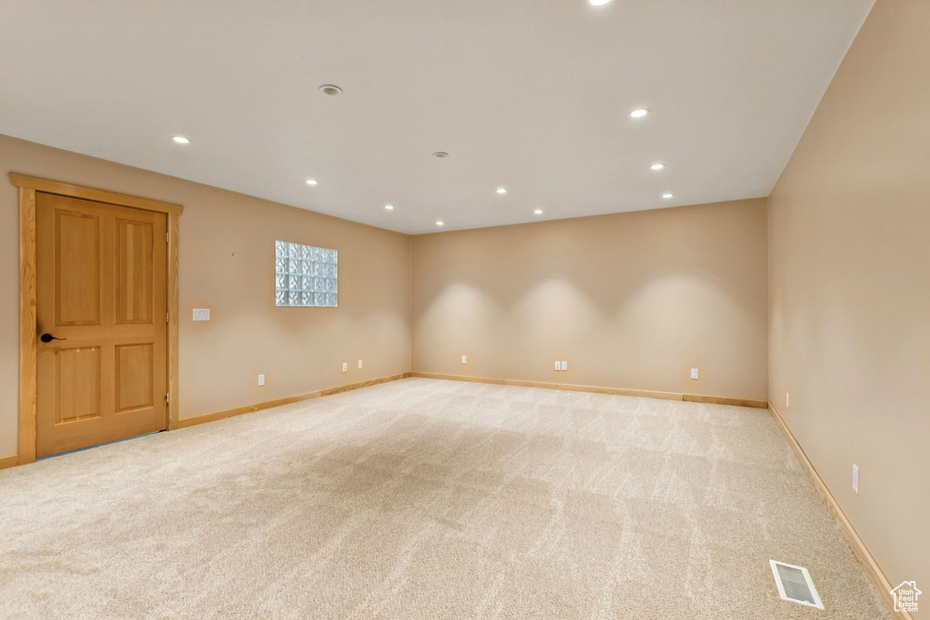 Photo 61 for MLS #2105050 at 2614 E Tuxedo Cir
