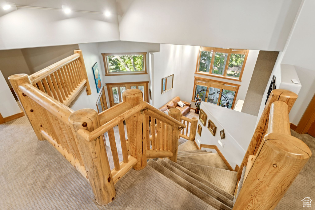 Photo 36 for MLS #2105050 at 2614 E Tuxedo Cir