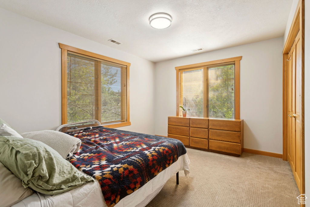 Photo 52 for MLS #2105050 at 2614 E Tuxedo Cir