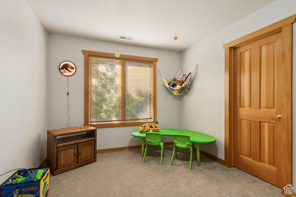 Photo 48 for MLS #2105050 at 2614 E Tuxedo Cir