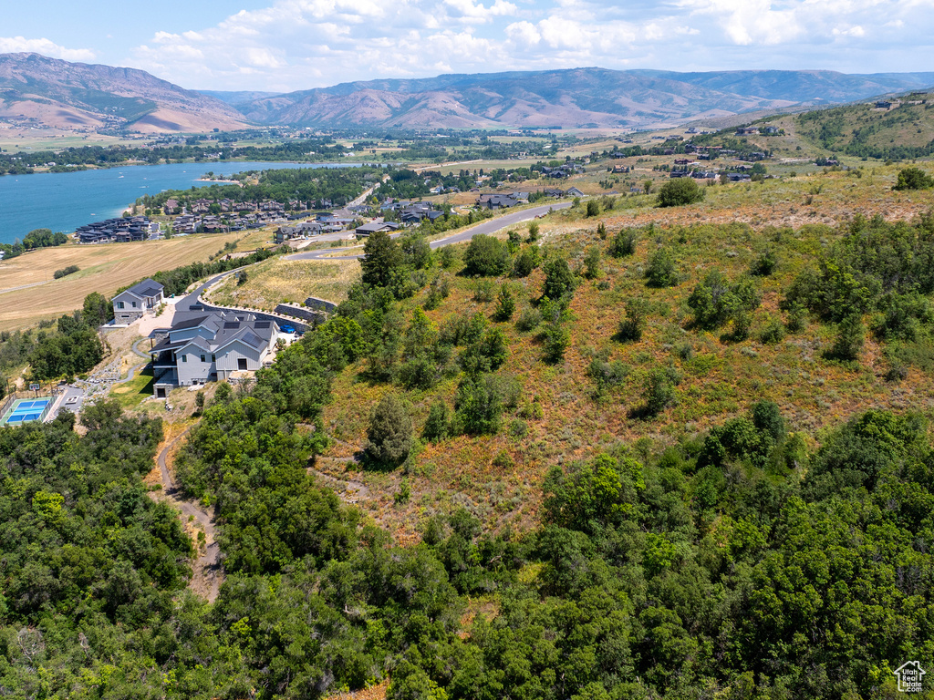 5948 E NIGHTHAWK LN Huntsville, UT 84317