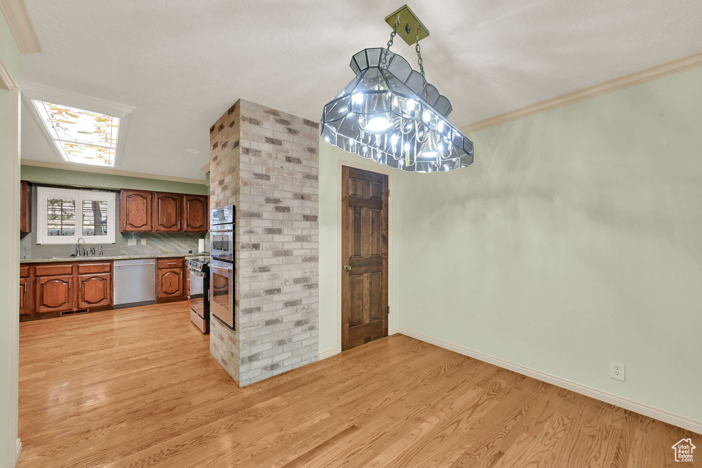 Photo 10 for MLS #2105060 at 5396 S 1350 East
