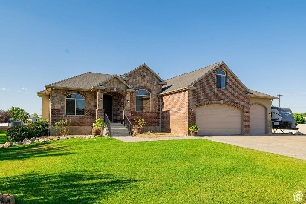 Photo 2 for MLS #2105062 at 5071 W 4175 South