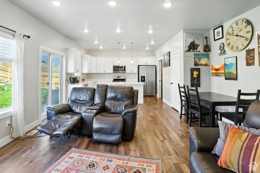 Photo 6 for MLS #2105063 at 798 W 50 North