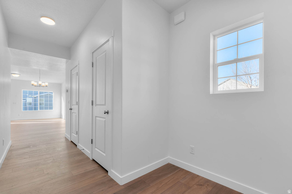 997 N AMBERLY DR North Salt Lake, UT 84054