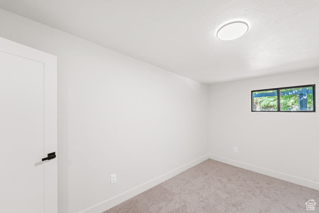 3860 S 400 E South Salt Lake, UT 84115
